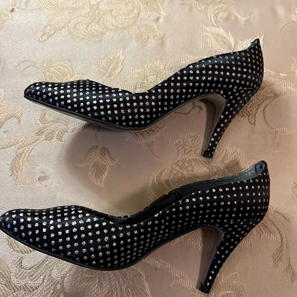 QualiCraft vintage glitter polkadot heels size 8